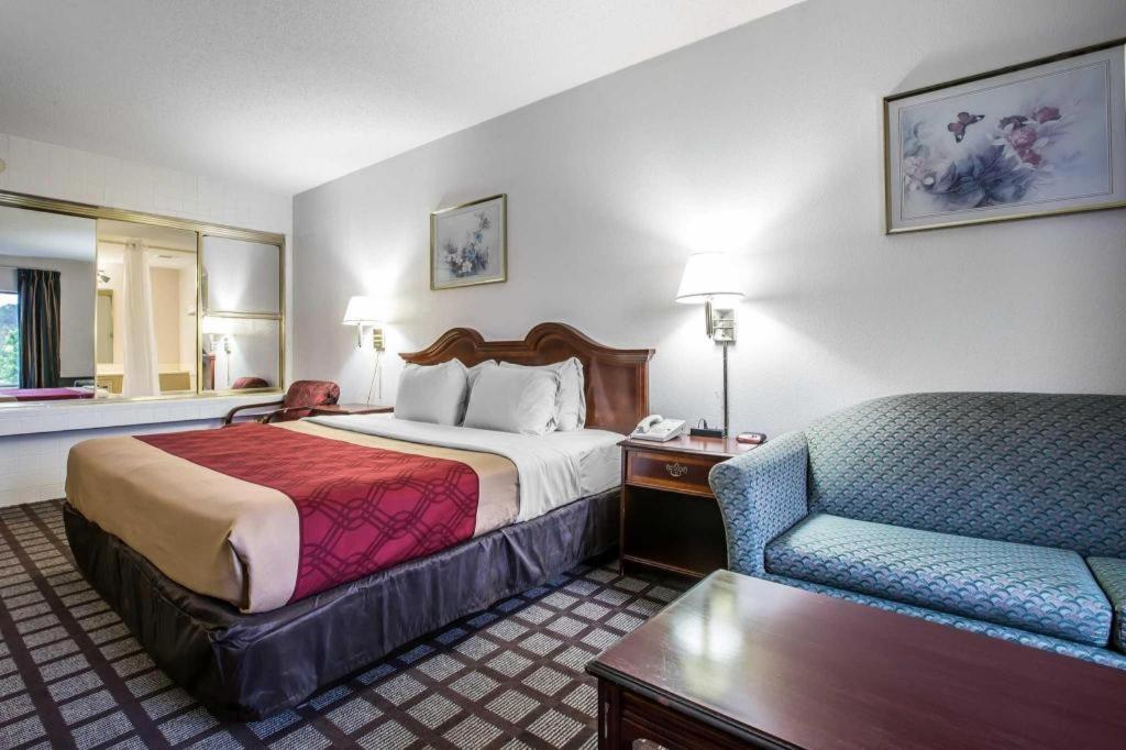 Econo Lodge South Garner Exteriér fotografie