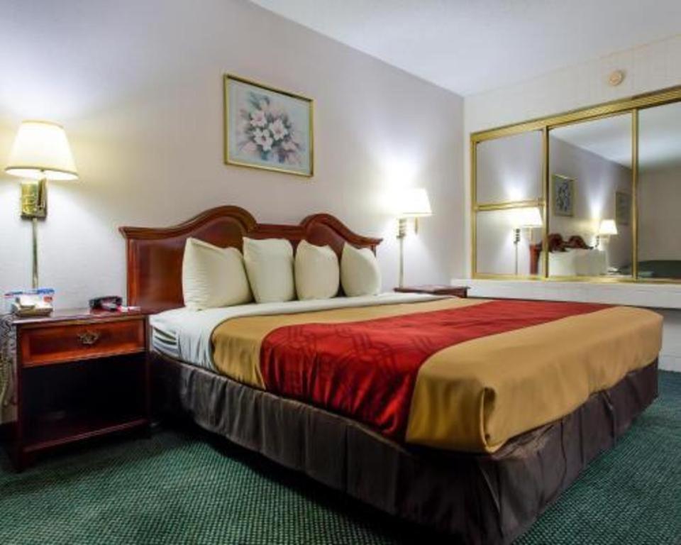Econo Lodge South Garner Exteriér fotografie