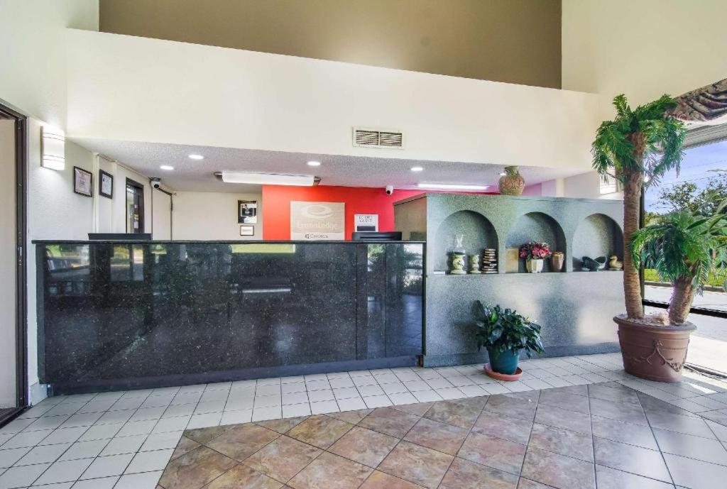 Econo Lodge South Garner Exteriér fotografie